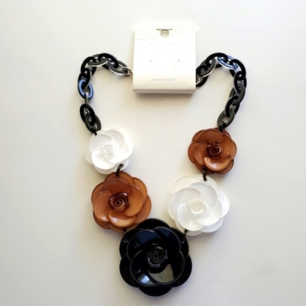 Artsy Flower Statement Necklace